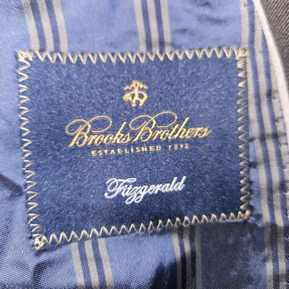 Brooks Brothers Fitzgerald Fit 2-Piece Suit Charcoal Grey Wool Sz 41L 32x32